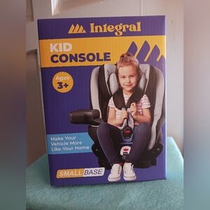 Integral Kids Car Seat Console Snack Organizer for Kids,  Small Base, New